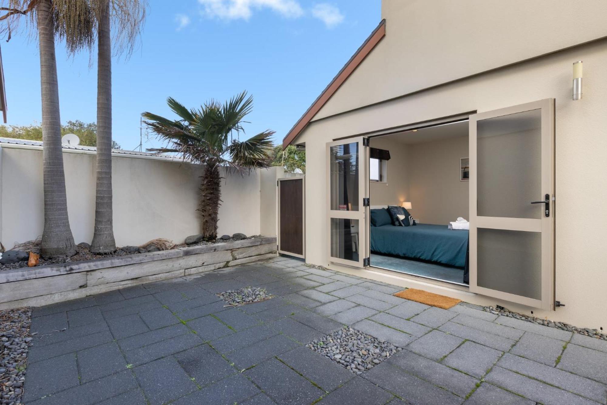 Muricata Beach House Mount Maunganui Kültér fotó